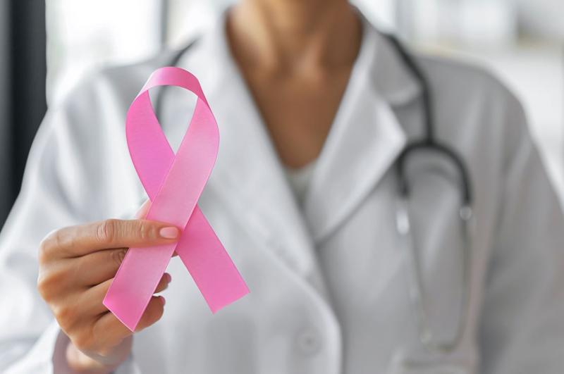 world-cancer-day-awareness-with-patient (1)